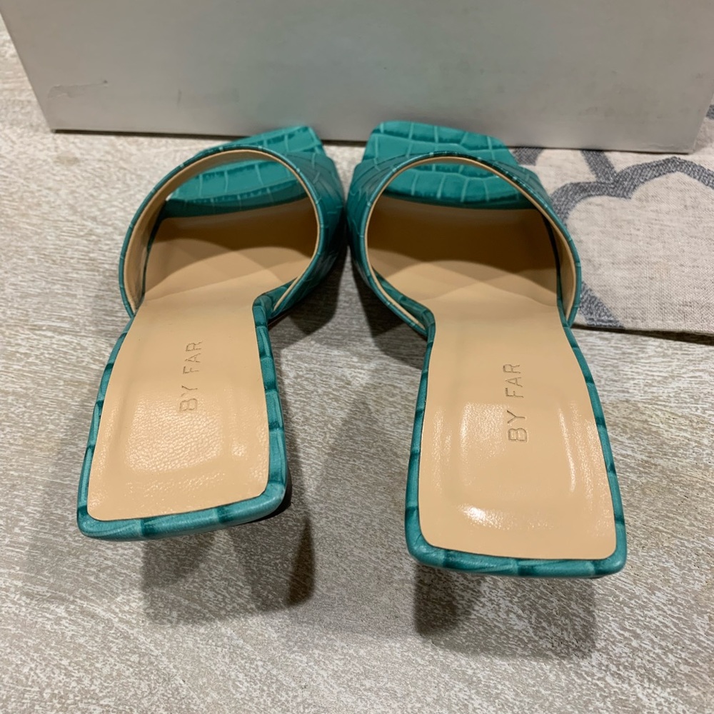 BY FAR croc embossed sandals - Picture 3 of 8